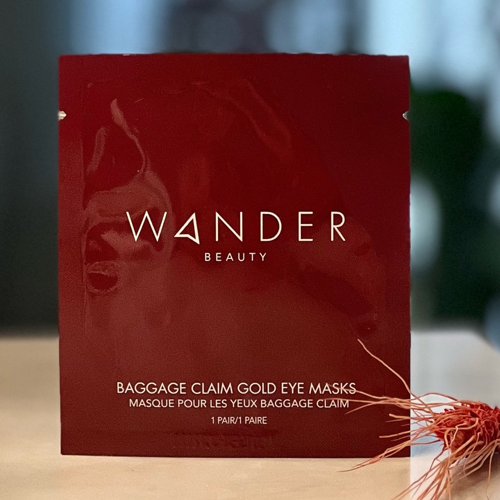 Wander Beauty Baggage Claim Gold Eye Masks